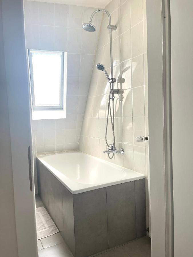 City Apartment, Ferienwohnung 3 Zkdb, Balkon, Dachgeschoss, Naehe Duesseldorf كريفيلد المظهر الخارجي الصورة