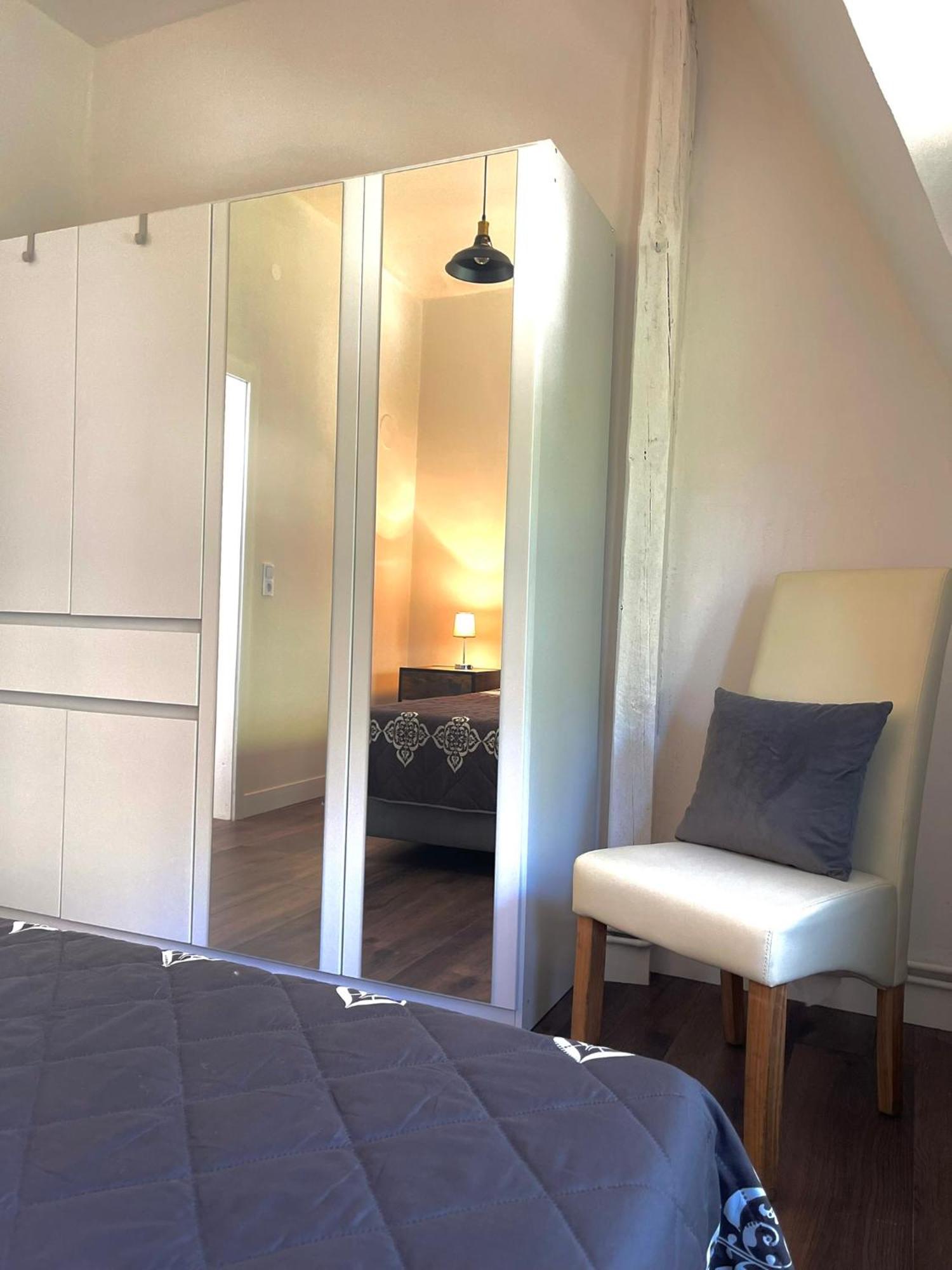 City Apartment, Ferienwohnung 3 Zkdb, Balkon, Dachgeschoss, Naehe Duesseldorf كريفيلد المظهر الخارجي الصورة